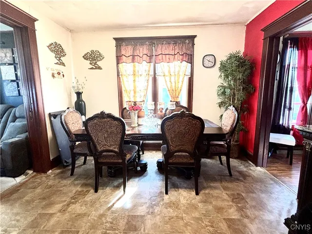 $1,800 | 204 East Bloomfield Street, Rome, NY 13440