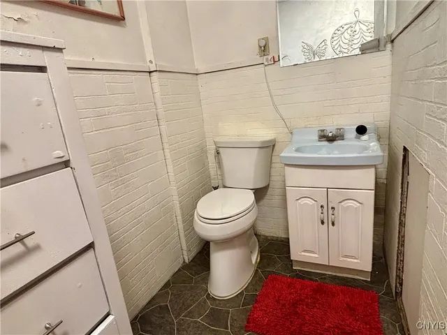 $1,800 | 204 East Bloomfield Street, Rome, NY 13440