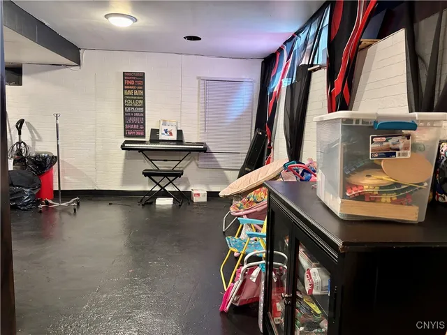 $1,800 | 204 East Bloomfield Street, Rome, NY 13440