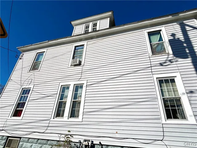 $1,800 | 204 East Bloomfield Street, Rome, NY 13440