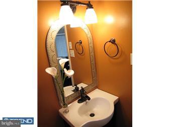 155 Rose Lane Springfield, PA 19064 - Photo 8 of 12