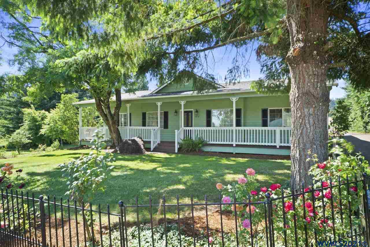 16712 South Carus Road Beavercreek, OR 97004 - Photo 2 of 42 Gallery Image 2