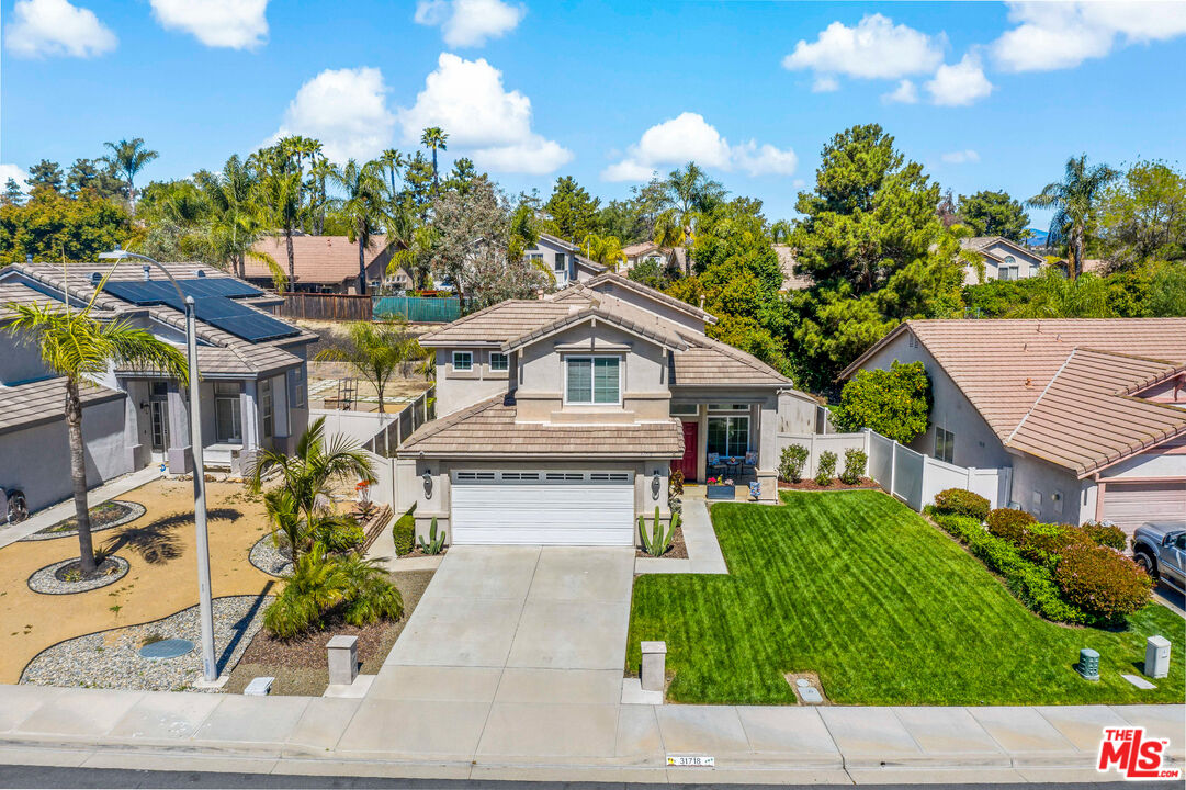 31718 Corte Cardenas Temecula, CA 92592 - Photo 4 of 50