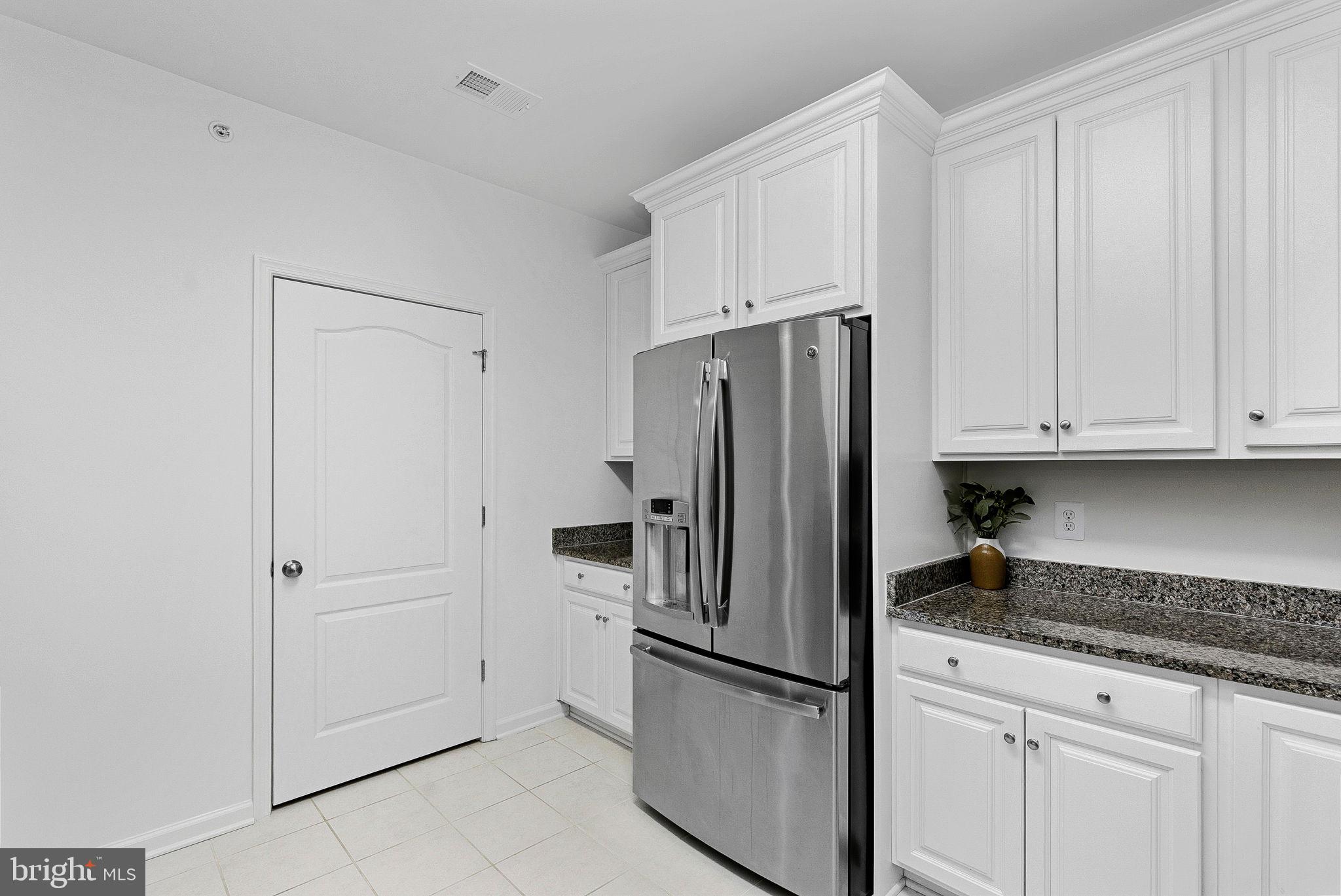 41895 Cathedral Valley Square, Unit 407 Aldie, VA 20105 - Photo 9 of 40