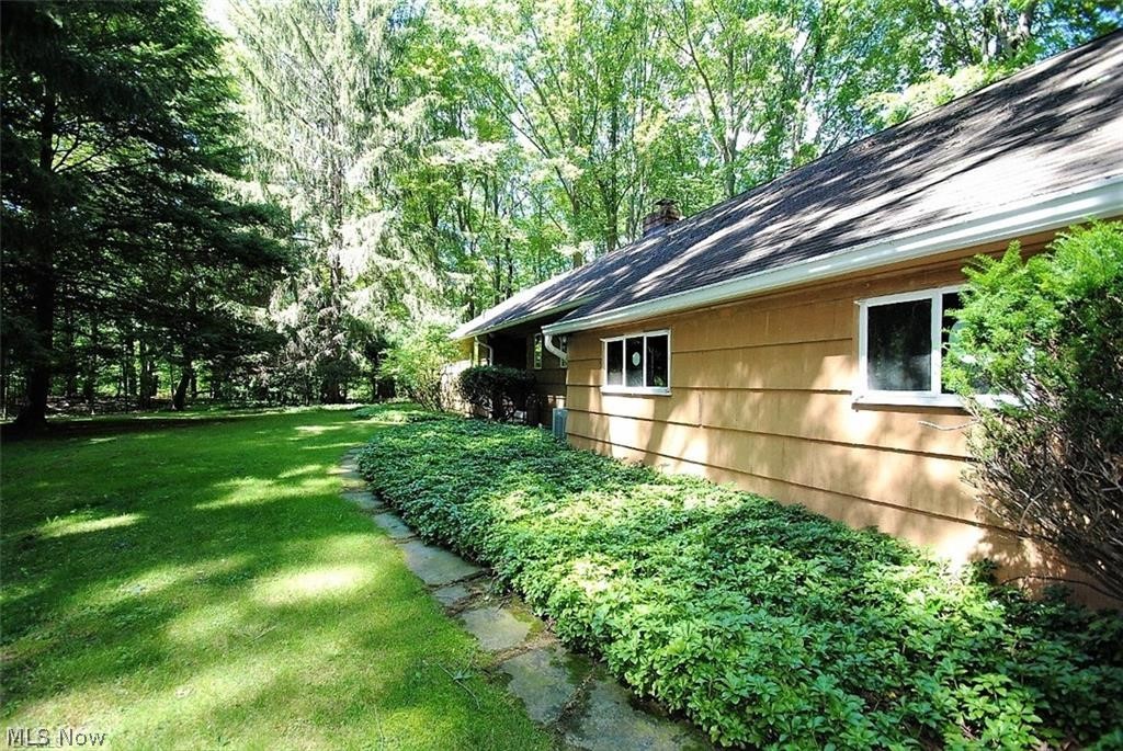 576 Solon Road Chagrin Falls, OH 44022 - Photo 6 of 22 Gallery Image 6
