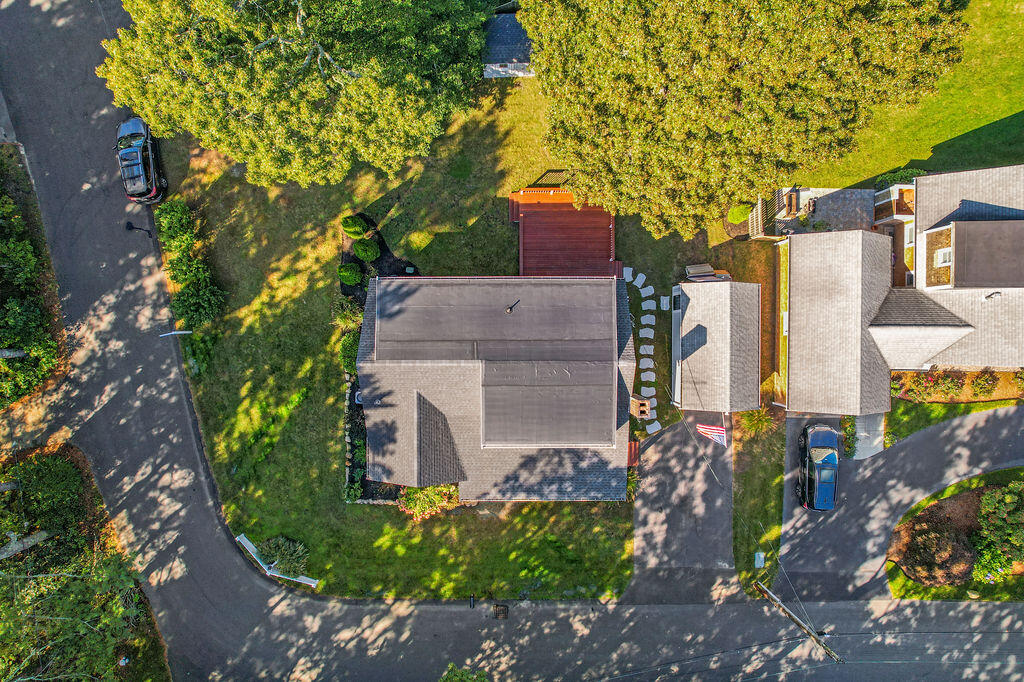 44 Hi Ona Hill Road Centerville, MA 02632 - Photo 4 of 55 DJI_0038