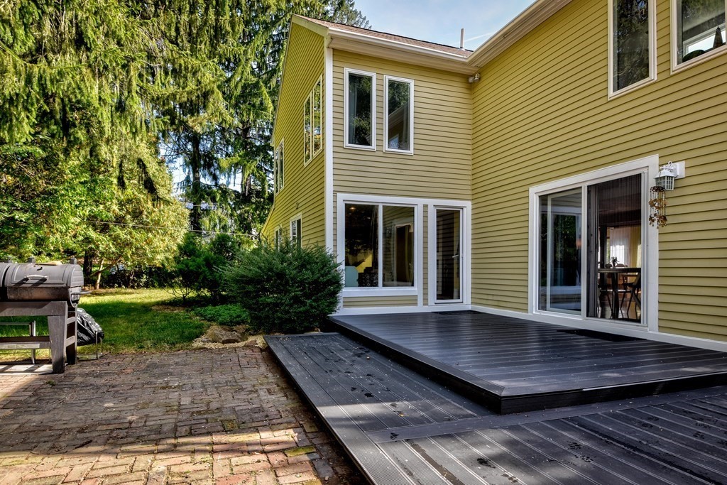 659 Belknap Road Framingham, MA 01701 - Photo 13 of 39 Gallery Image 13