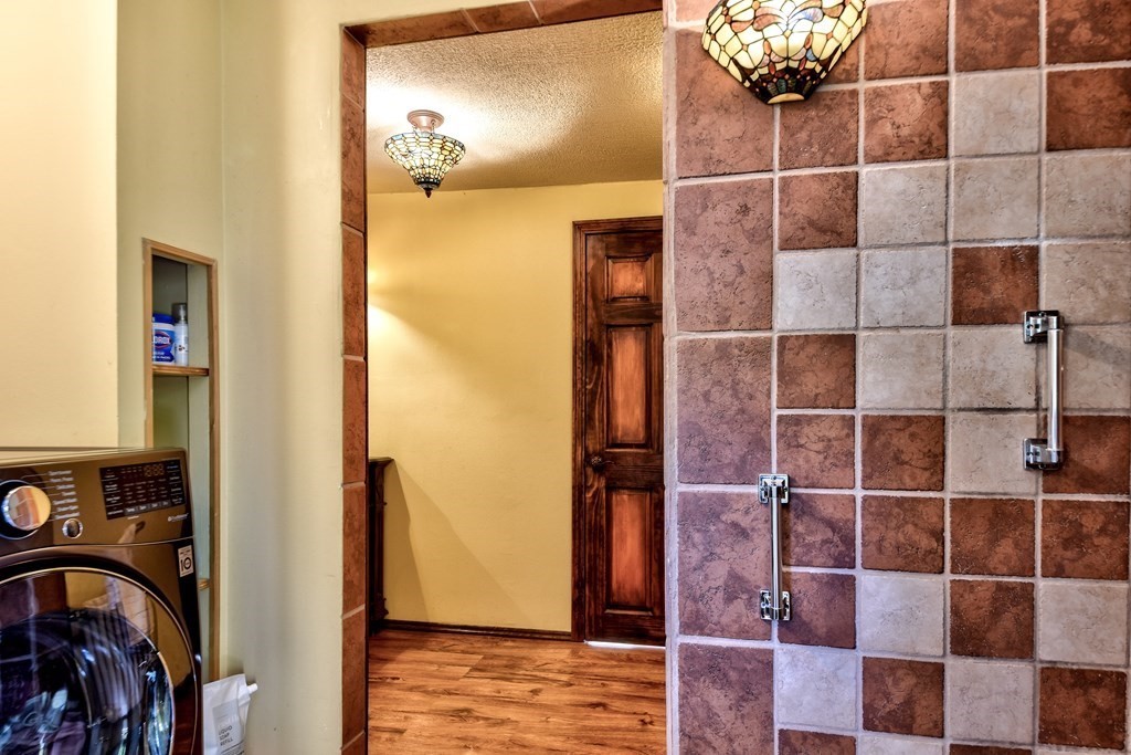 659 Belknap Road Framingham, MA 01701 - Photo 17 of 39 Gallery Image 17