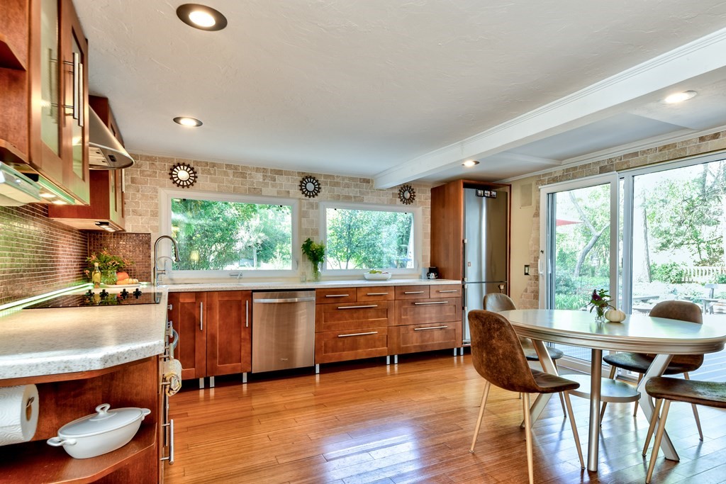 659 Belknap Road Framingham, MA 01701 - Photo 10 of 39 Gallery Image 10