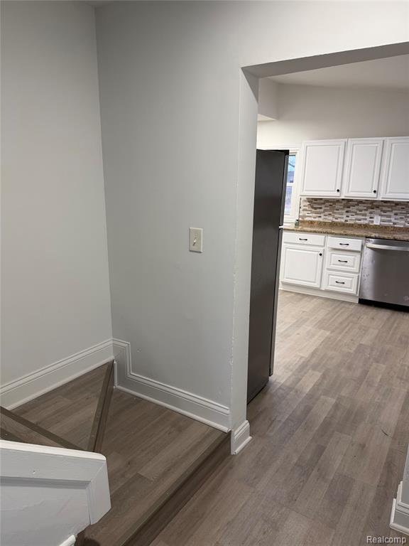 27284 Bunert Road Warren, MI 48088 - Photo 11 of 21
