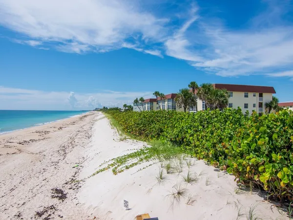 $3,500 | 5400 Highway A1a, Unit I20, Vero Beach, FL 32963