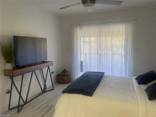 $5,300 | 788 Park Shore Drive, Unit H36, Naples, FL 34103
