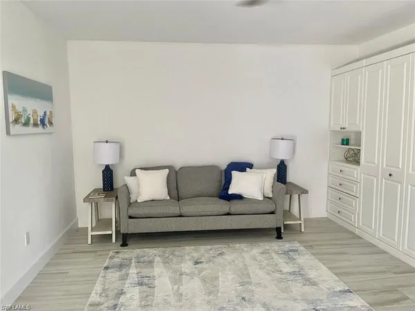 $5,300 | 788 Park Shore Drive, Unit H36, Naples, FL 34103