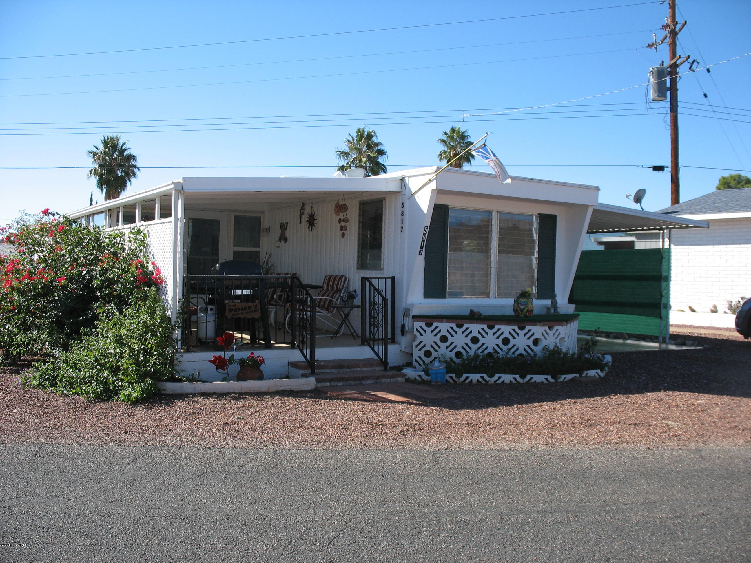 5817 West Rocking Cir Street Tucson, AZ 85713 - Photo 1 of 19 Gallery Image 1