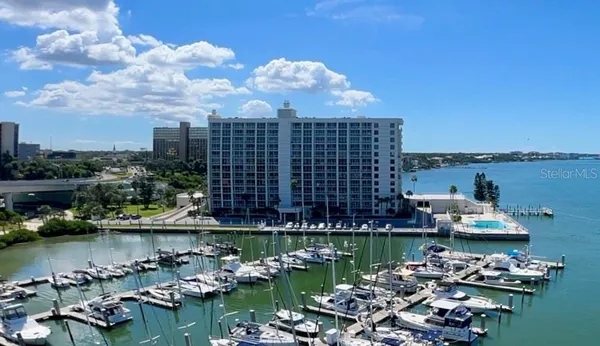 $449,500 | 100 Pierce Street, Unit 1001, Clearwater, FL 33756