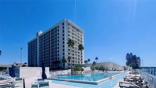 $449,500 | 100 Pierce Street, Unit 1001, Clearwater, FL 33756
