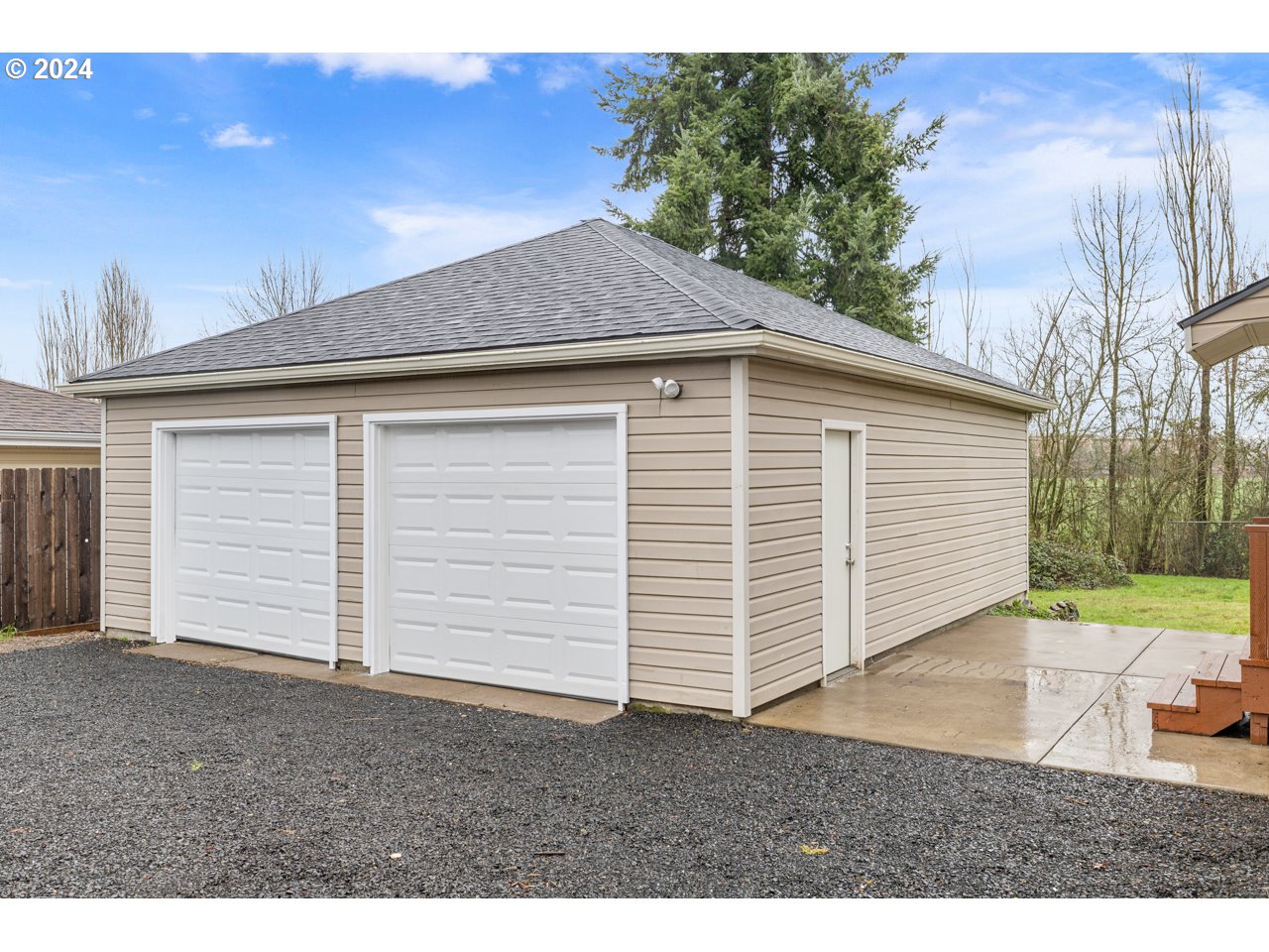 3815 Southeast Spicer Road Albany, OR 97322 - Photo 22 of 23 Gallery Image 22