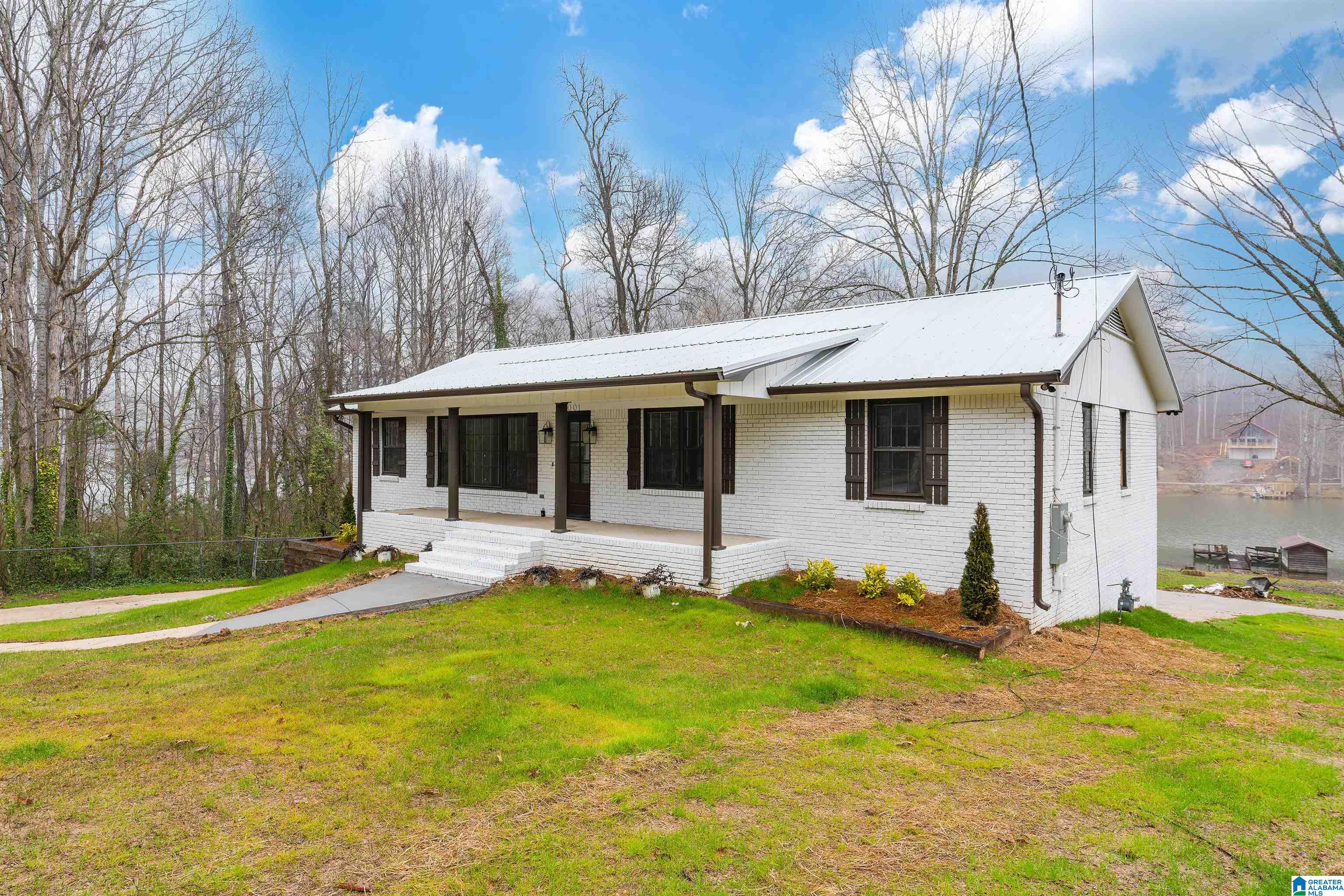 9001 Jade Lake Road West Pinson, AL 35126 - Photo 3 of 33 Gallery Image 3