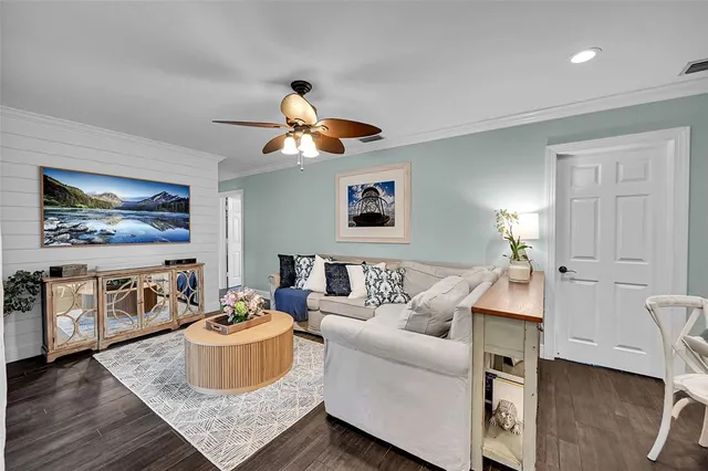 $1,168,788 | 4221 Northeast 26th Avenue, Lighthouse Point, FL 33064