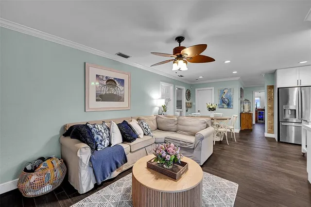 $1,168,788 | 4221 Northeast 26th Avenue, Lighthouse Point, FL 33064