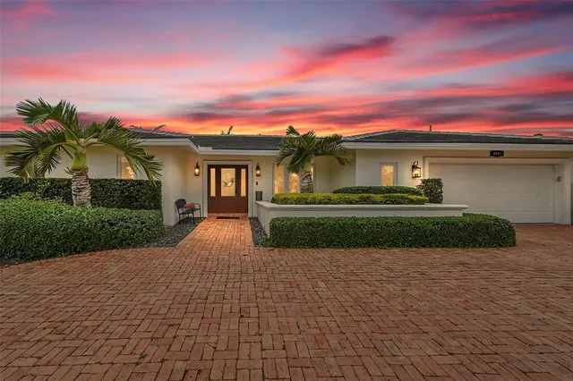 $1,168,788 | 4221 Northeast 26th Avenue, Lighthouse Point, FL 33064