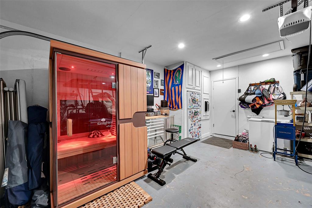 4221 Northeast 26th Avenue Lighthouse Point, FL 33064 - Photo 38 of 59