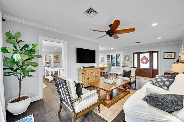 $1,168,788 | 4221 Northeast 26th Avenue, Lighthouse Point, FL 33064