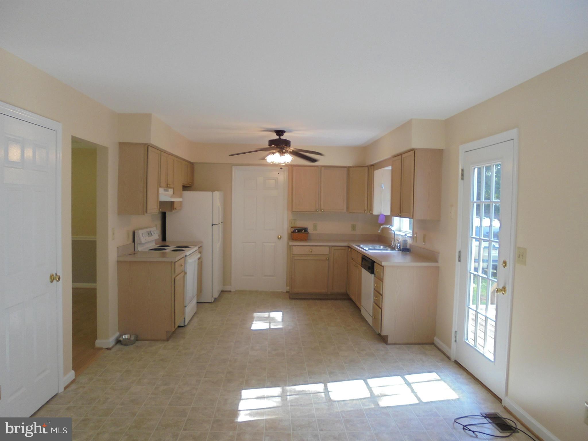 18199 Monitor Road Culpeper, VA 22701 - Photo 7 of 28 Kitchen