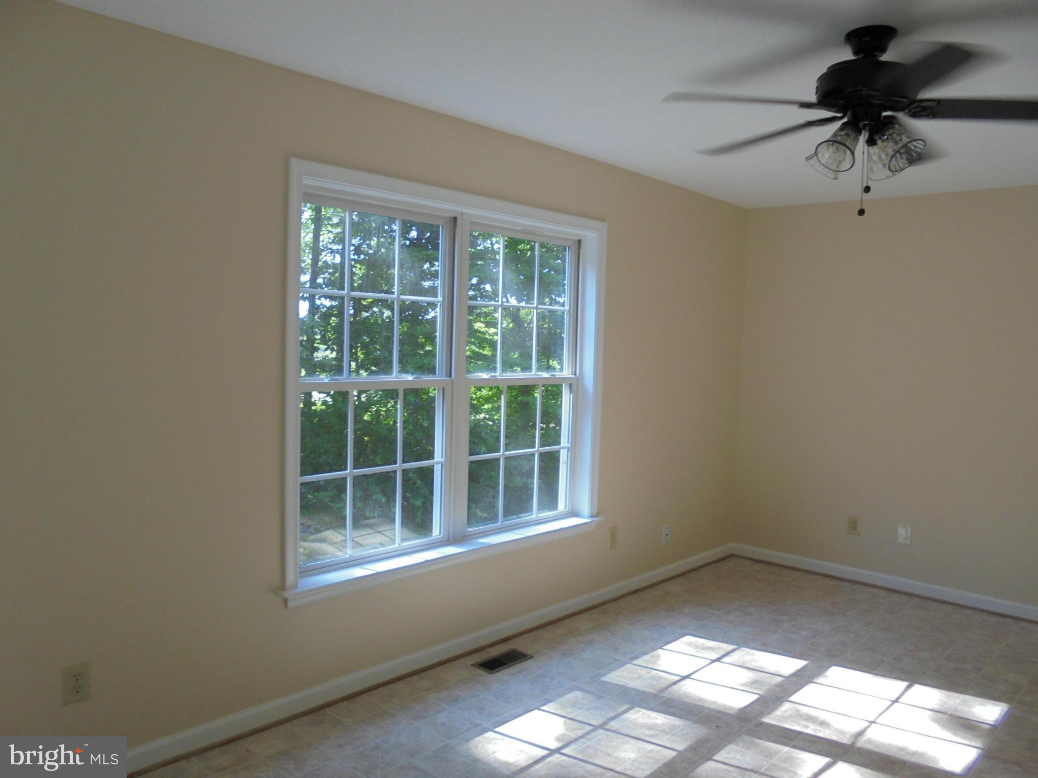 18199 Monitor Road Culpeper, VA 22701 - Photo 9 of 28 Family Room