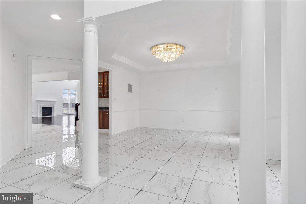 1818 Granby Way Frederick, MD 21702 - Photo 12 of 67 Formal living room Pic 4