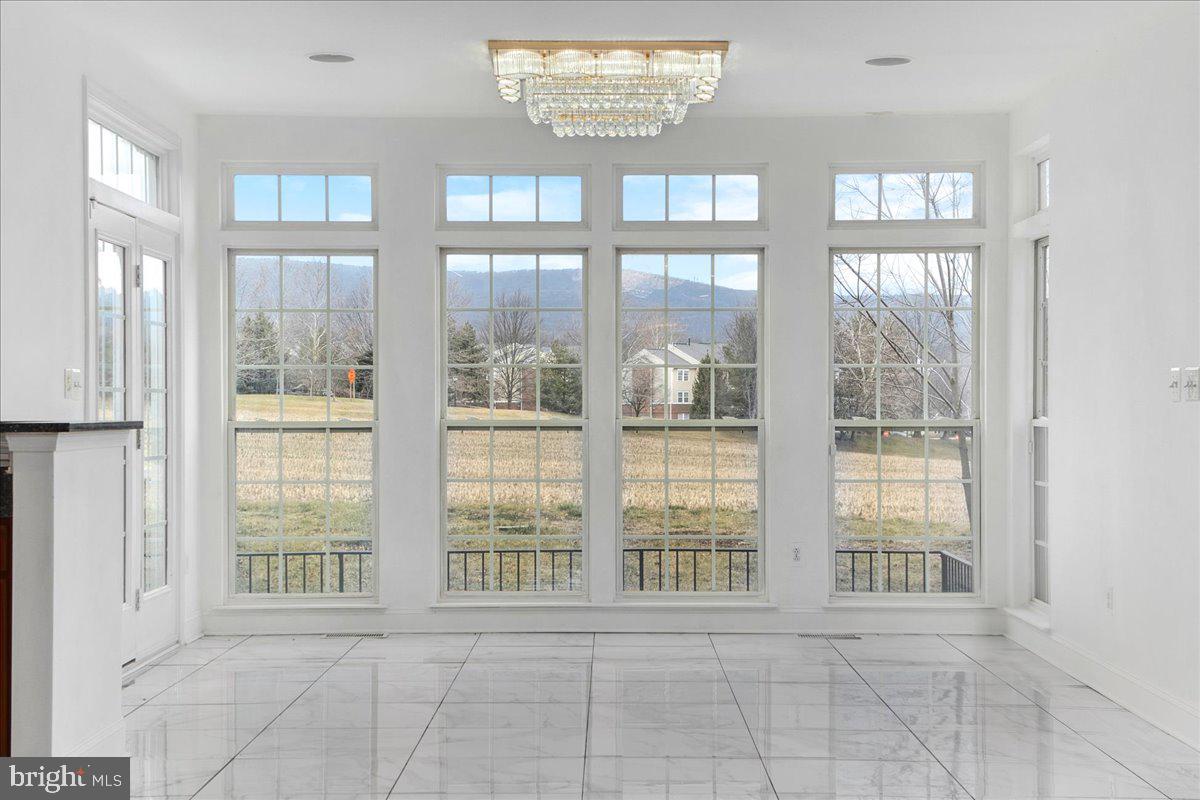 1818 Granby Way Frederick, MD 21702 - Photo 27 of 67 Morning room Pic 2