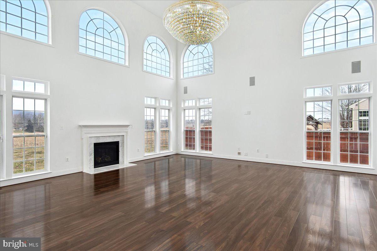 1818 Granby Way Frederick, MD 21702 - Photo 30 of 67 Family room Pic 2