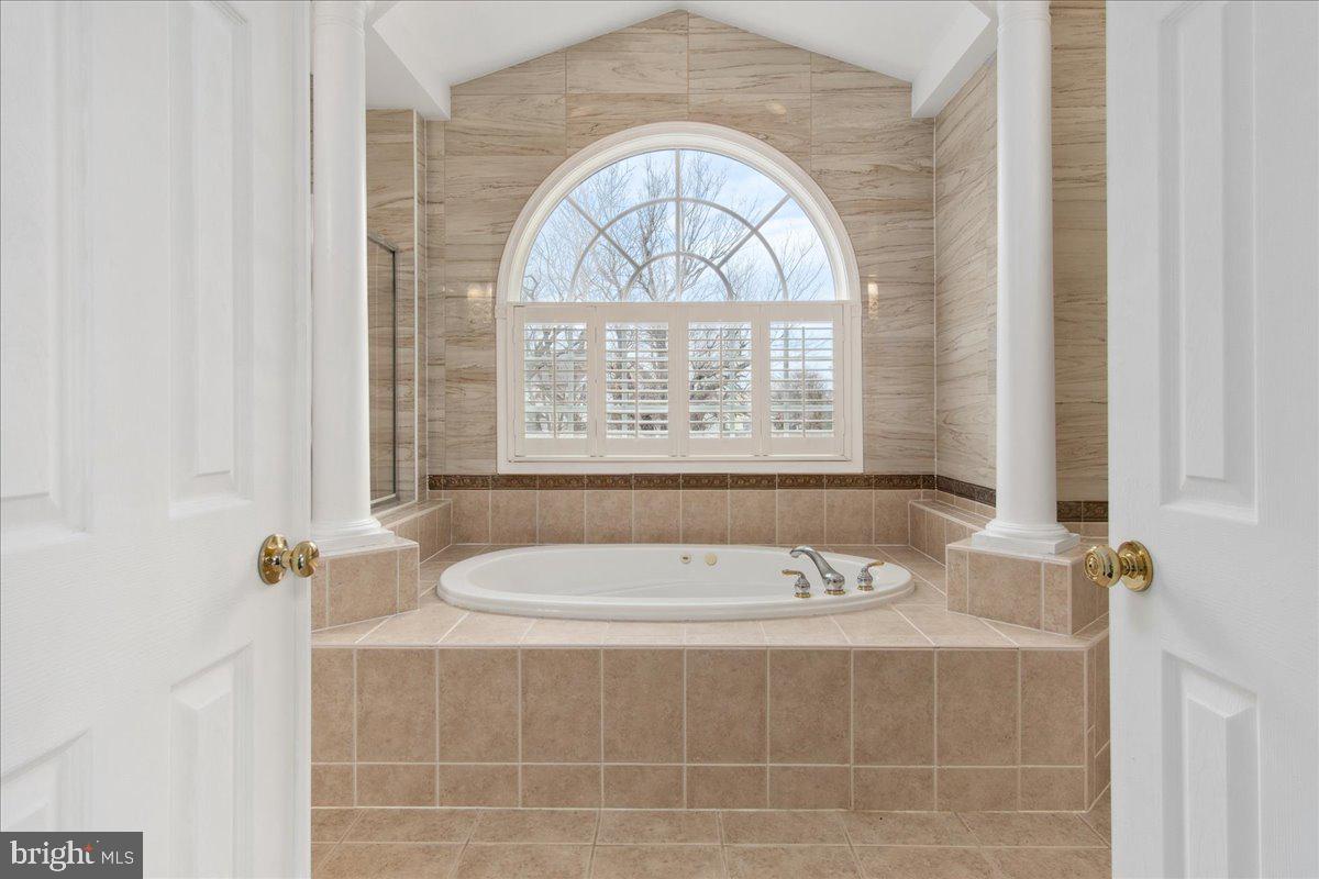 1818 Granby Way Frederick, MD 21702 - Photo 46 of 67 Owners bathroom Pic 2