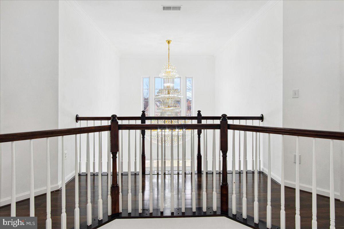 1818 Granby Way Frederick, MD 21702 - Photo 6 of 67 Foyer Pic 5