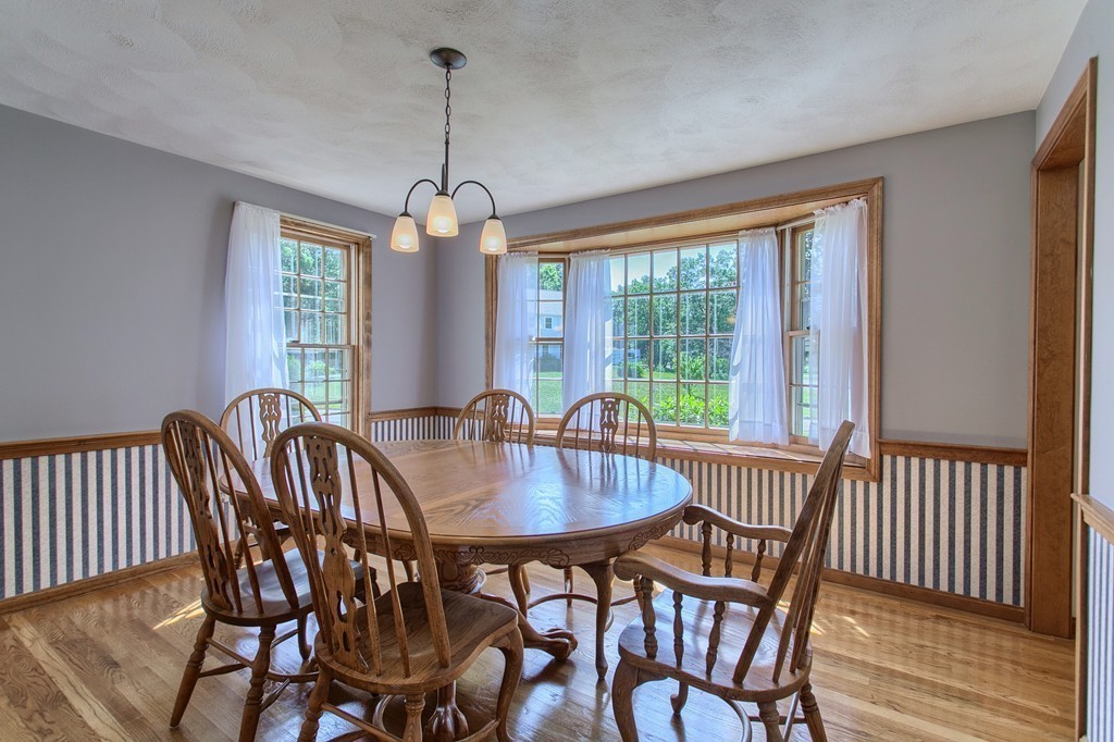 2 Rhum Circle Chelmsford, MA 01863 - Photo 9 of 28