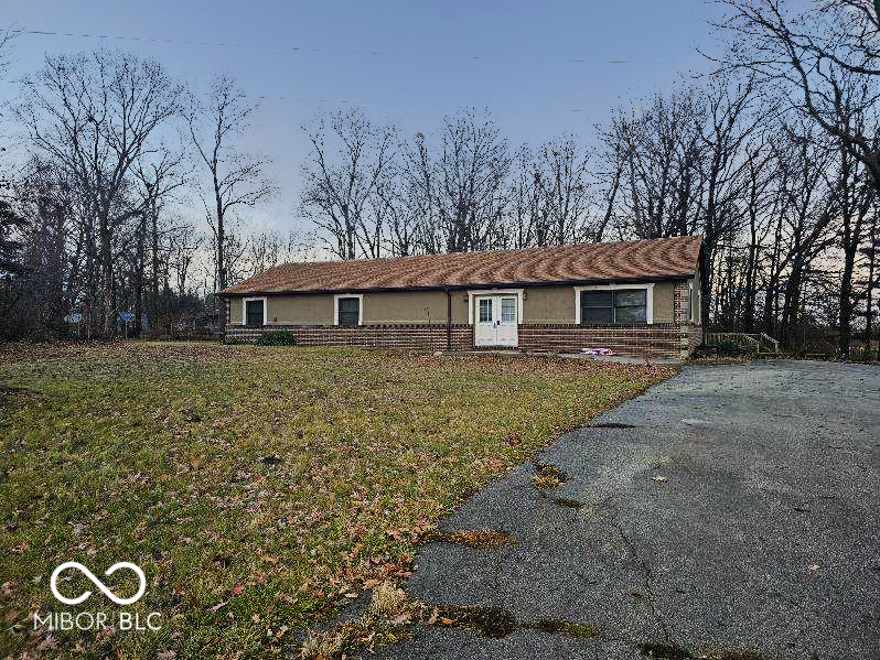 6691 South State Road 55 Oxford, IN 47971 - Photo 1 of 17