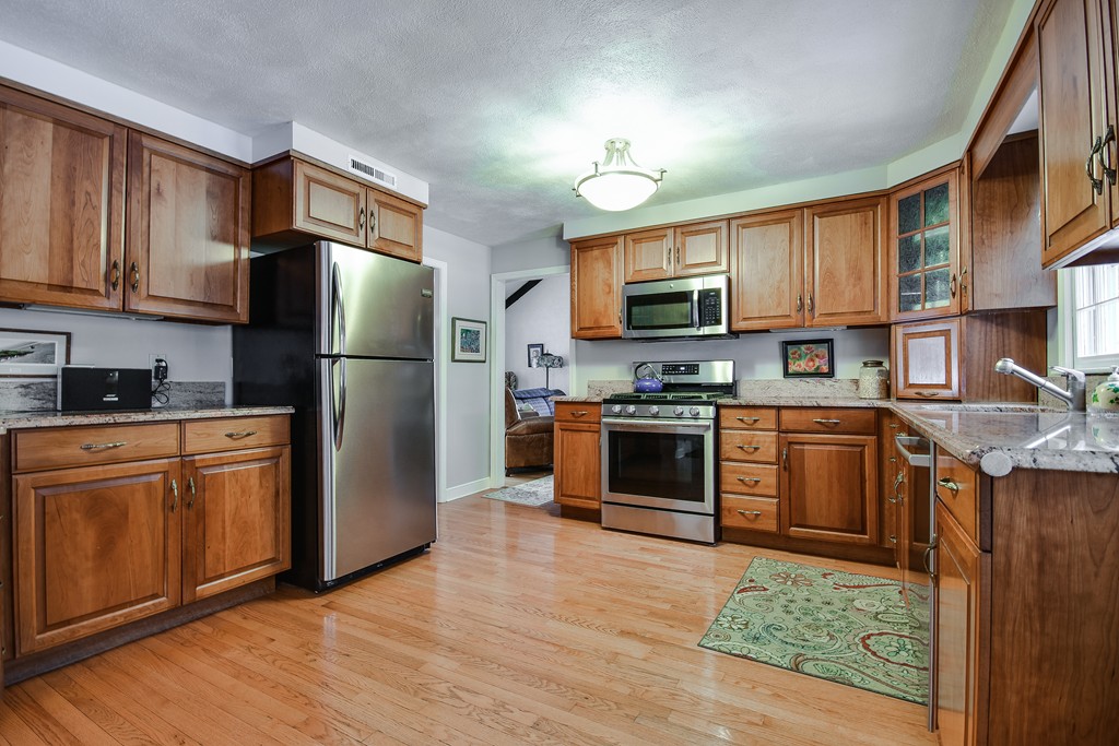 40 Minebrook Road Sudbury, MA 01776 - Photo 11 of 23