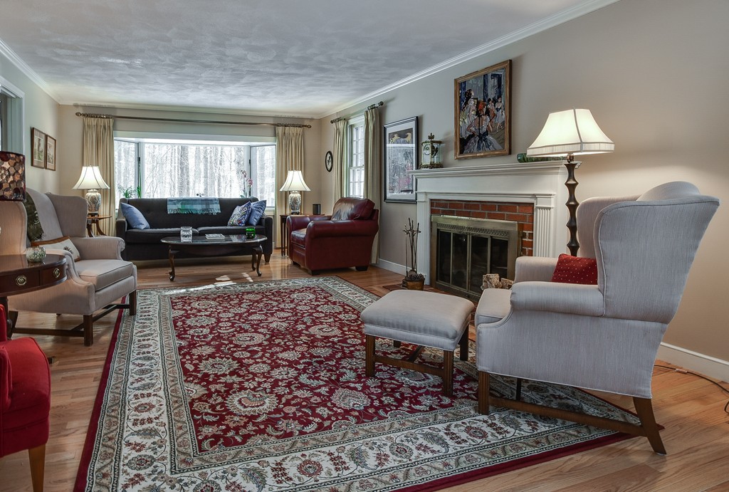 40 Minebrook Road Sudbury, MA 01776 - Photo 4 of 23