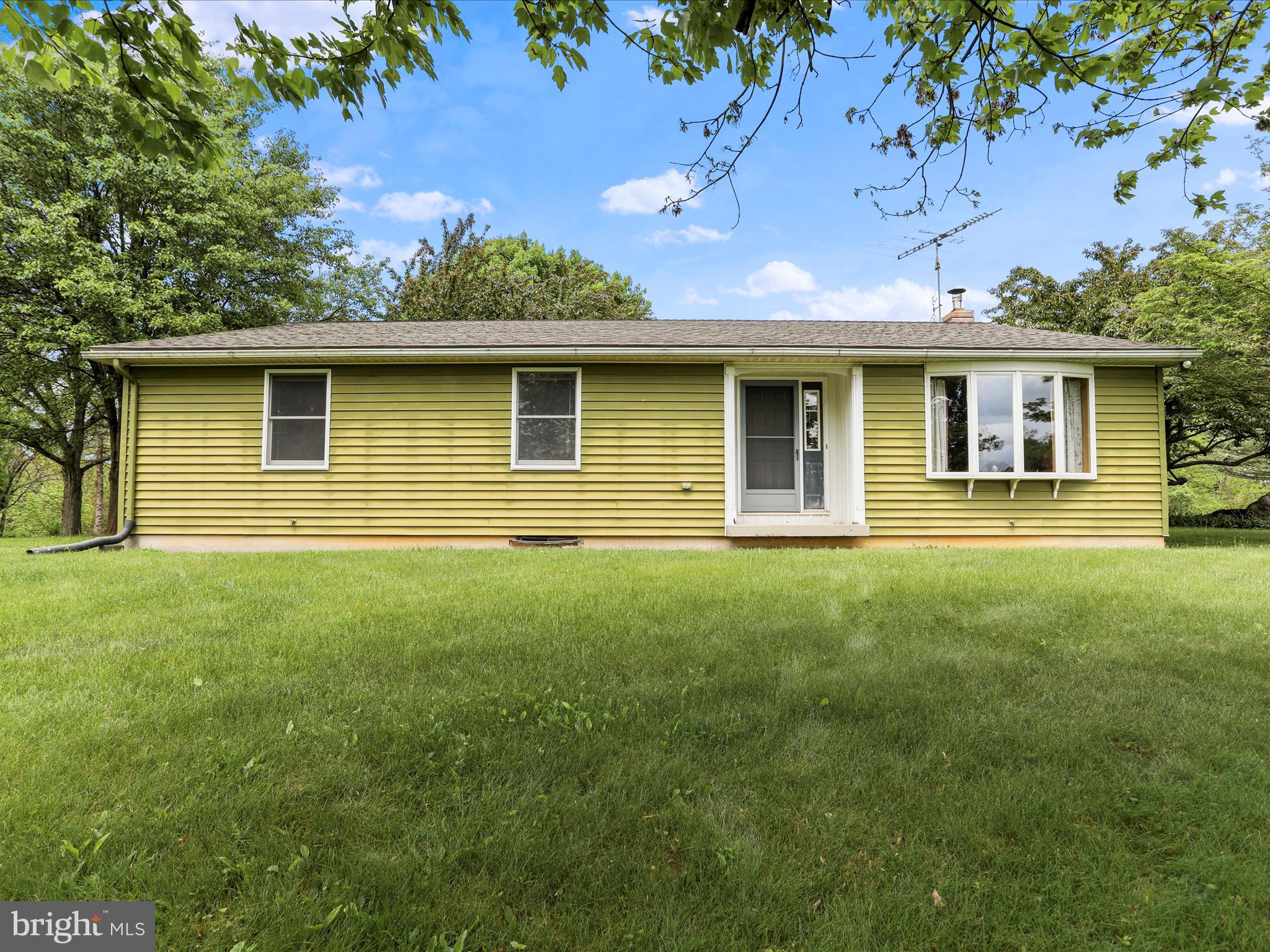 5133 Swope Road Chambersburg, PA 17202 - Photo 4 of 61 Gallery Image 4