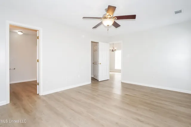 $1,955 | 5593 Casey Lane, Southaven, MS 38671