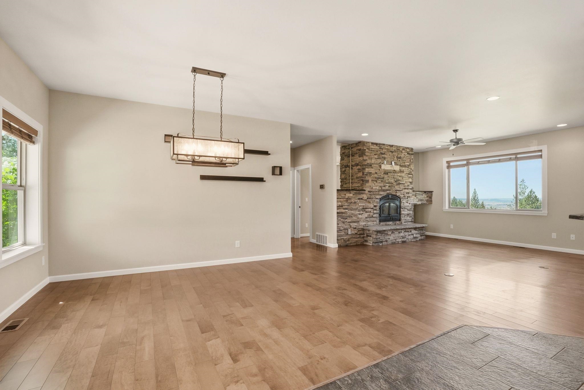 15415 North Timbercrest Lane Mead, WA 99021 - Photo 6 of 48