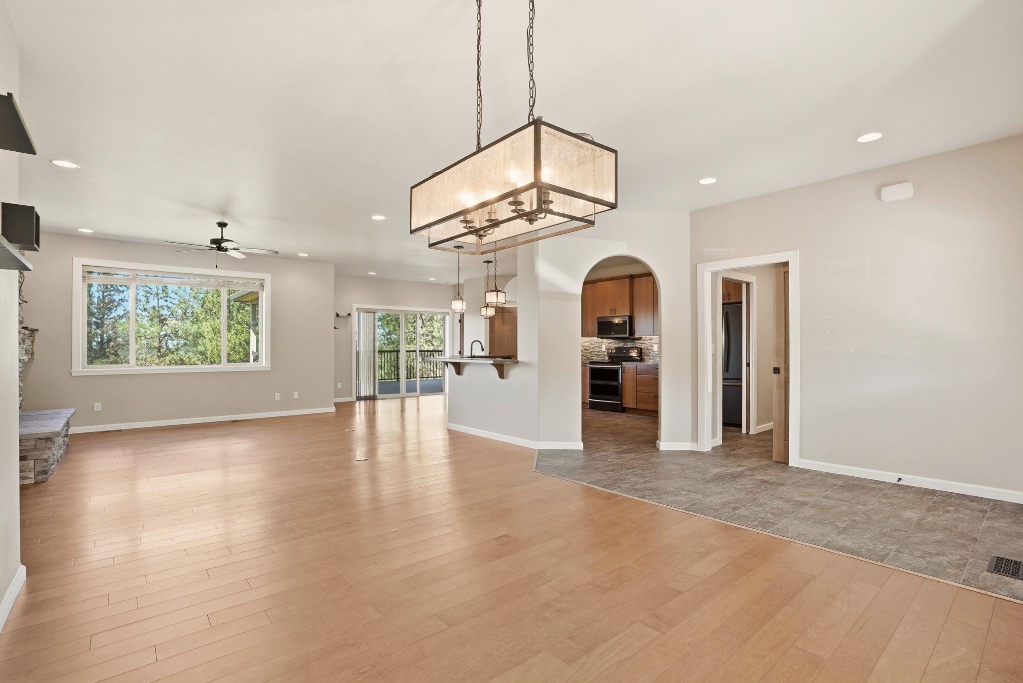 15415 North Timbercrest Lane Mead, WA 99021 - Photo 7 of 48