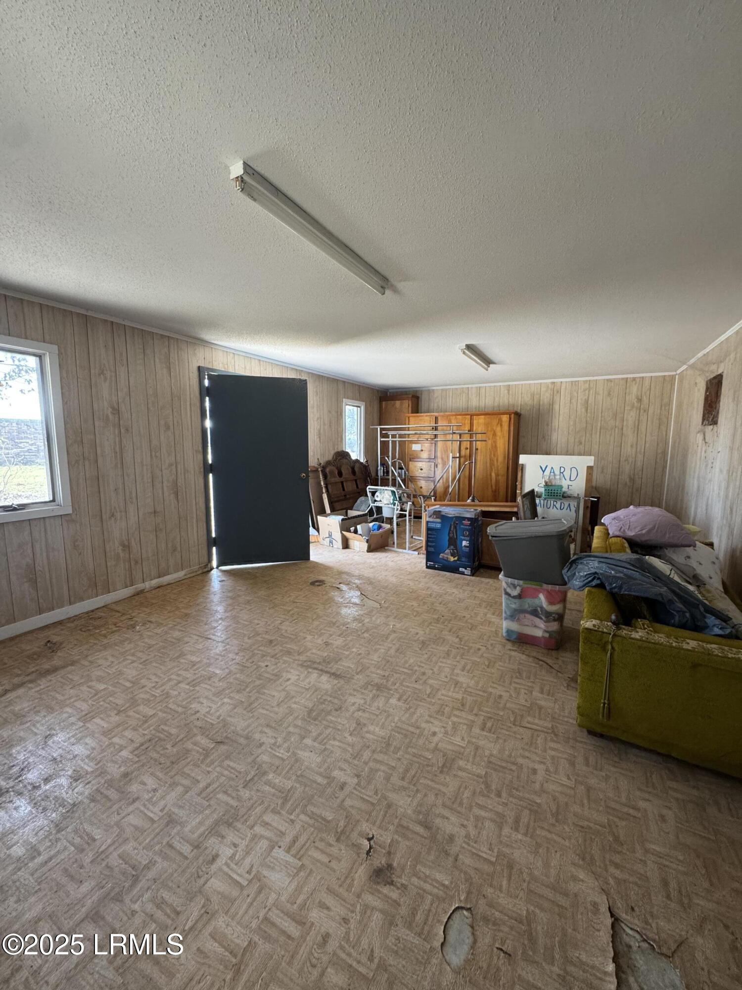 385 Thomas Hamilton Road Brunson, SC 29911 - Photo 9 of 24 IMG_3962