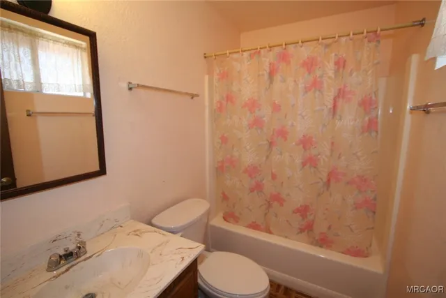 $1,500 | 441 West Aeroplane Boulevard, Big Bear City, CA 92314