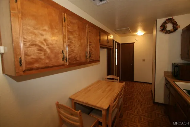 $1,500 | 441 West Aeroplane Boulevard, Big Bear City, CA 92314