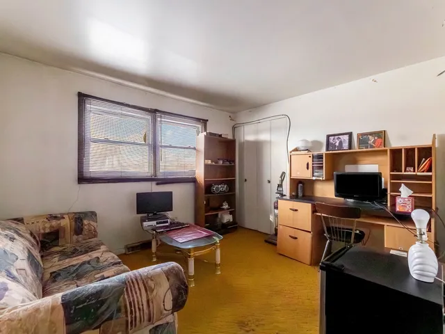 $159,900 | 1538 West 119th Street, Chicago, IL 60643