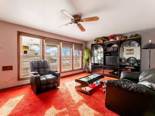 $159,900 | 1538 West 119th Street, Chicago, IL 60643