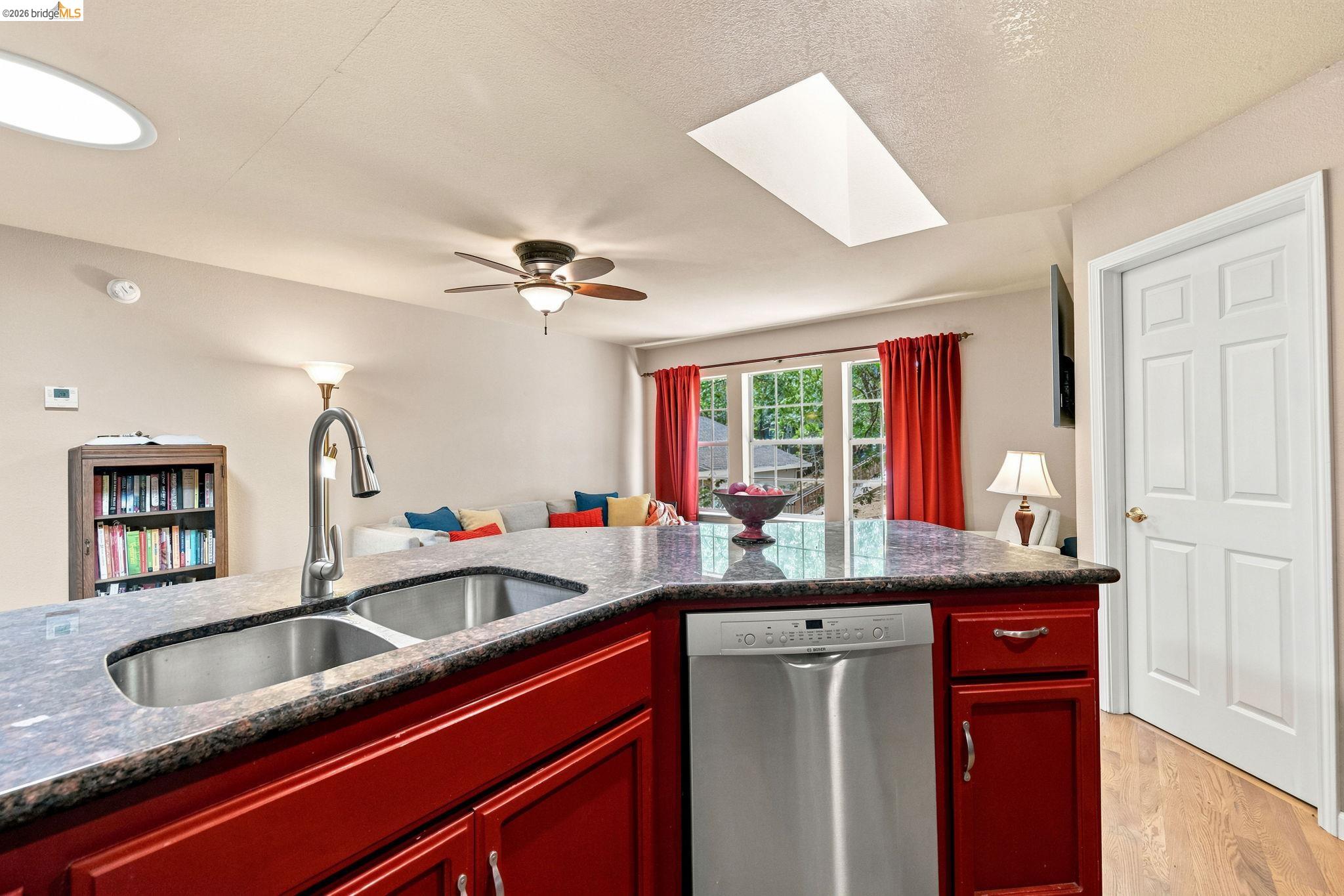 23985 Hitching Post Road Sonora, CA 95370 - Photo 12 of 38 Gallery Image 12
