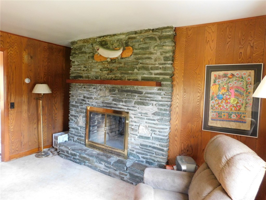 883 Main Street Hopkinton, RI 02832 - Photo 3 of 32 Gallery Image 3