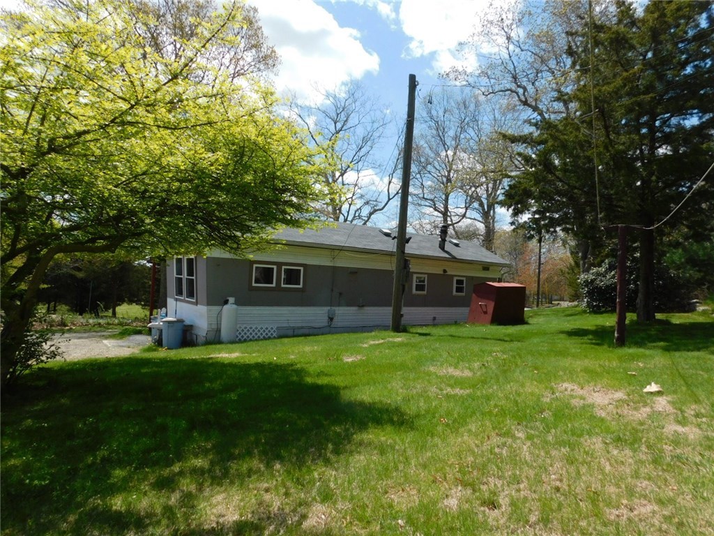 883 Main Street Hopkinton, RI 02832 - Photo 31 of 32 Gallery Image 31
